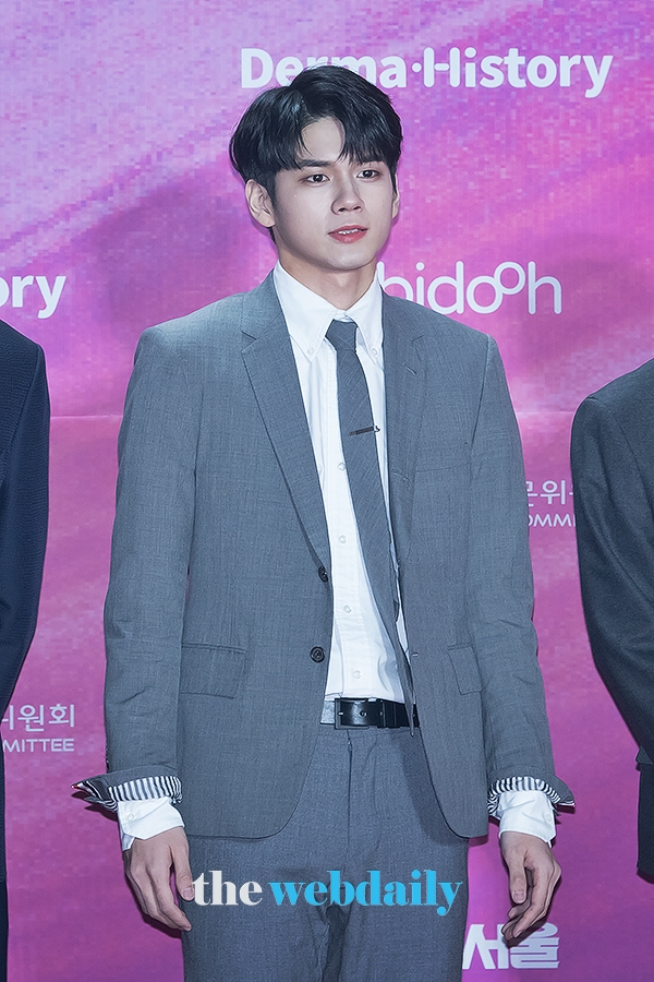 워너원(WannaOne) 옹성우, ‘서울가요대상’레드카펫 행사