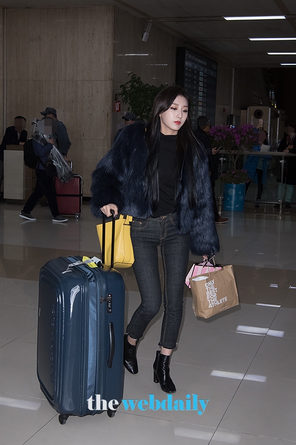 러블리즈(Lovelyz) 정예인, 김포국제공항 입국 현장