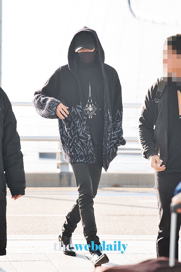 갓세븐(GOT7) 뱀뱀, 인천국제공항 출국 현장
