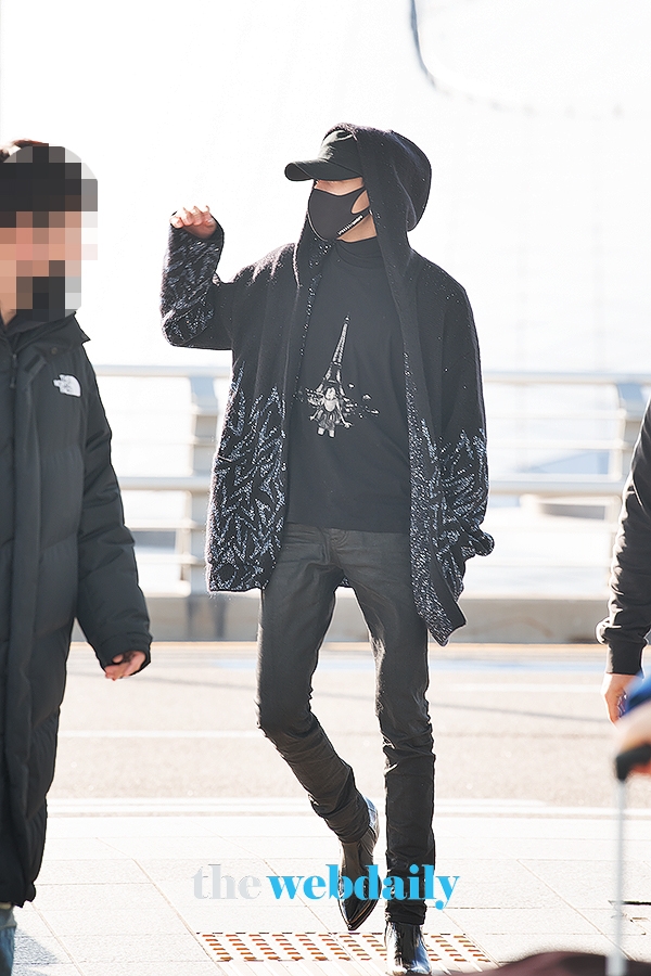 갓세븐(GOT7) 뱀뱀, 인천국제공항 출국 현장