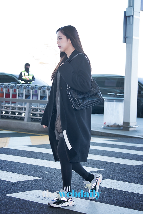 BLACKPINK(블랙핑크) 지수, 인천국제공항 출국 현장