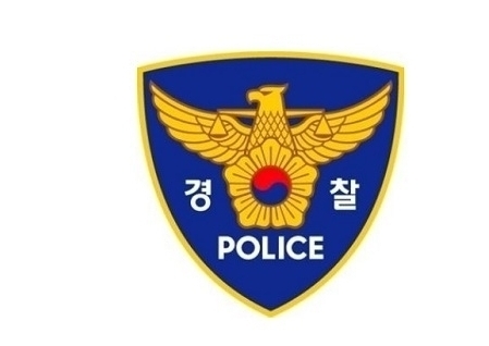 리틀야구단 감독, 성접대의혹까지...부조리 고발당해