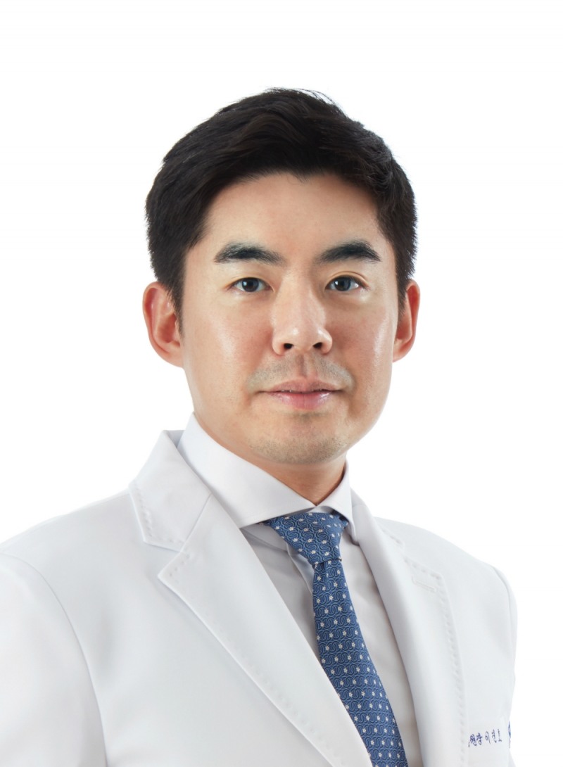 사진=자생한방병원 이진호 병원장
