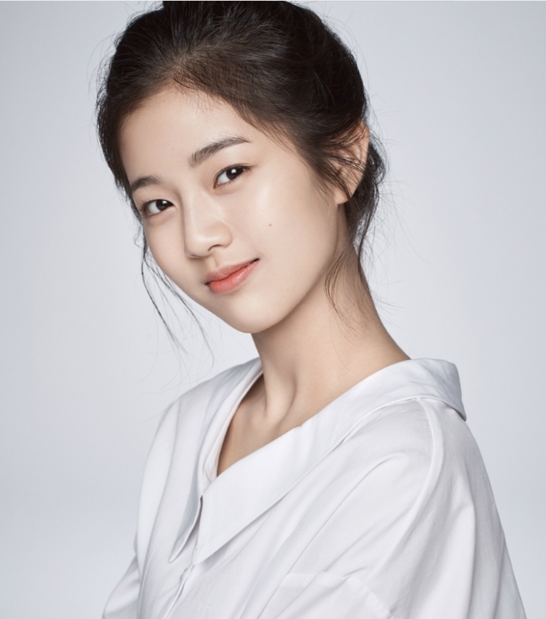 신은수 프로필