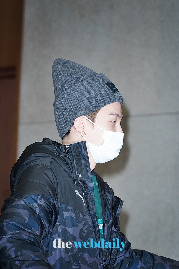 방탄소년단(BTS) 슈가, 김포국제공항 전용기 청사 입국 현장