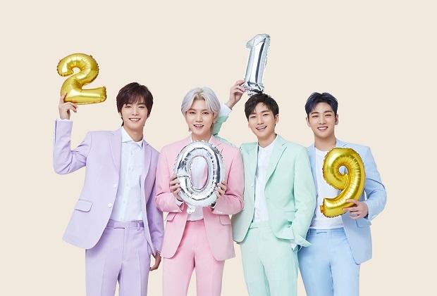 CHC, 뉴이스트 W 팬사인회 응모 이벤트 소식 알려
