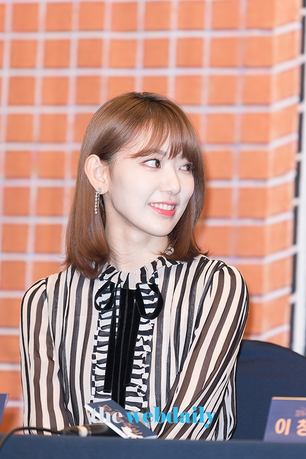 아이즈원 미야와키 사쿠라, 올리브 소셜다이닝 프로그램 ‘모두의 주방’ 제작발표회 현장