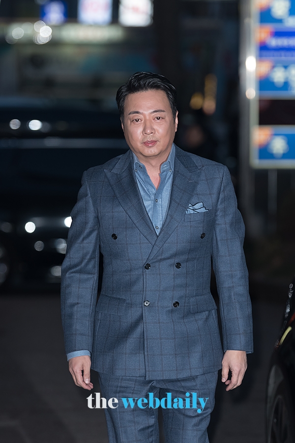 윤다훈, SBS 드라마 ‘황후의 품격’ 종방연 현장
