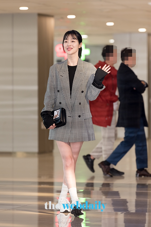 설리, 김포국제공항 국내선 출발 현장