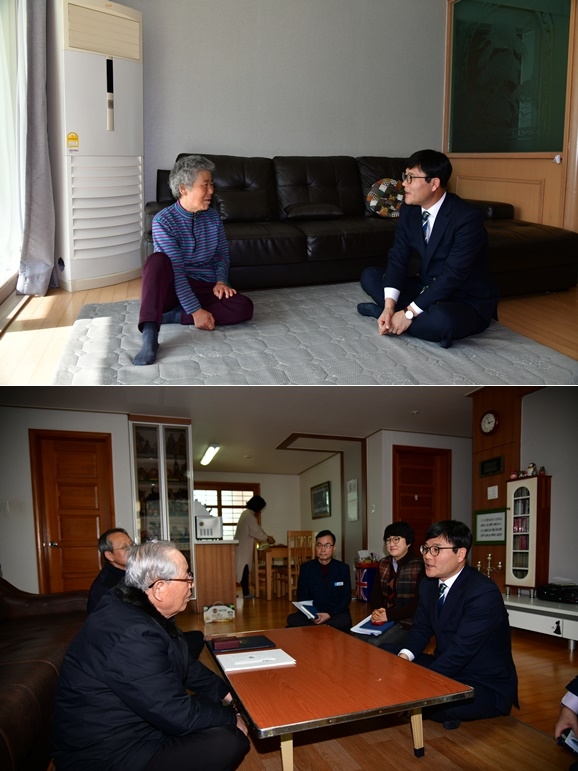 변광용 거제시장이 독립유공자 유족을 방문해 환담을 나누고 있다.(사진제공=거제시)