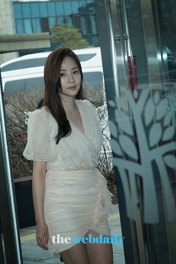 박민영, DPC 런칭 포토월 행사 현장