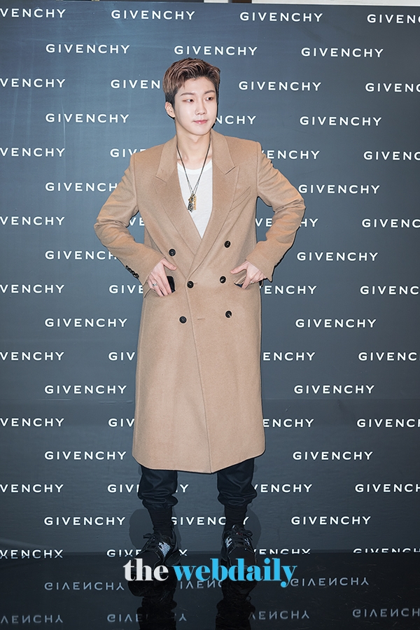 이승훈, 지방시 땡 꾸뛰르 에버웨이 에디션 론칭 포토월 행사 현장