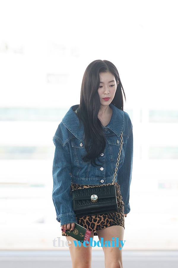 레드벨벳 아이린, 인천국제공항 출국 현장