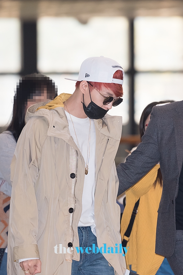 박유천, 김포국제공항 출국 현장