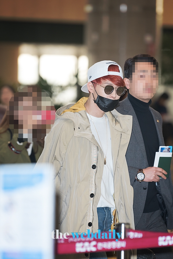 박유천, 김포국제공항 출국 현장