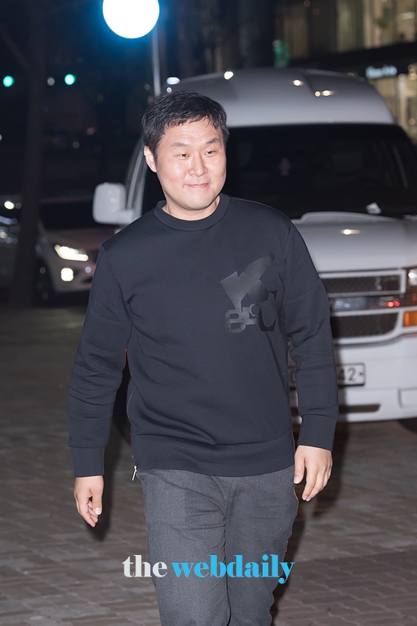윤경호, tvN 드라마 ‘왕이 된 남자’ 종방연 현장