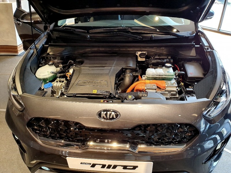 더 뉴 니로 엔진룸.(사진=최영록 기자)