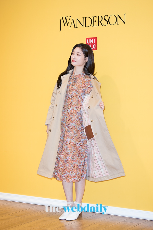 다이아 정채연, 유니클로 & JW 앤더슨 콜라보레이션 런칭 포토월 행사 현장