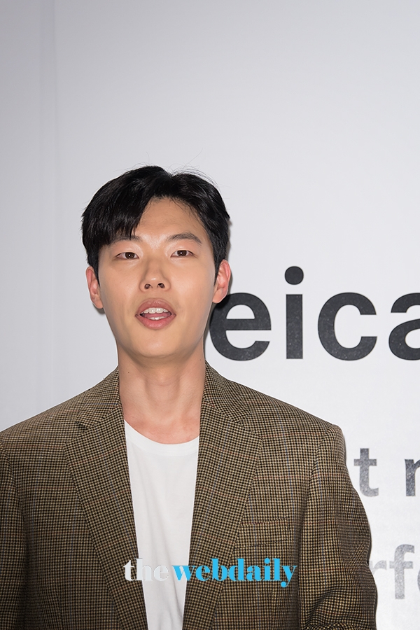 류준열, '라이카 Q2' 론칭 포토 행사
