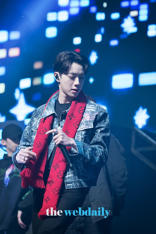 우석X관린 라이관린, 첫 번째 미니앨범 ‘9801’ 데뷔 쇼케이스