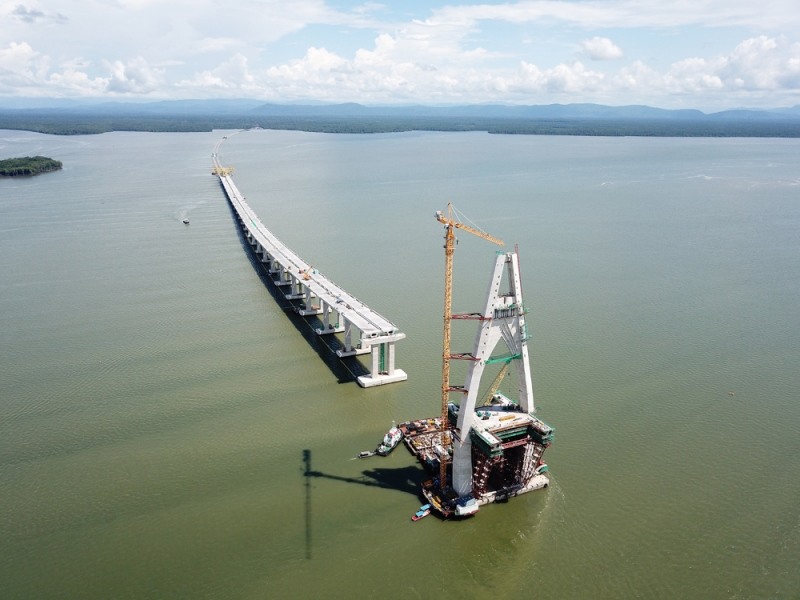 대림산업이 템부롱대교의 핵심인 해상교량과 사장교 구간을 수주하여 공사를 진행 중이다.(사진=대림산업)