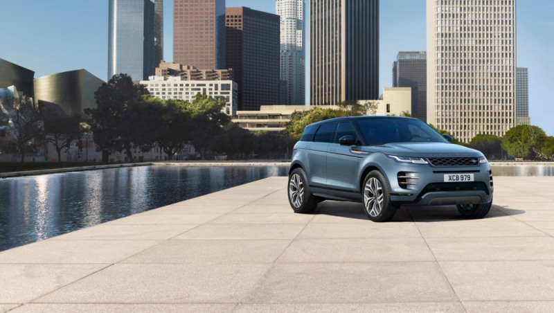 올 뉴 레인지로버 이보크.