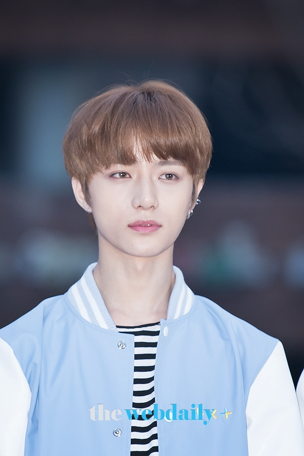 TXT 범규, KBS 2TV 음악방송 '뮤직뱅크' 출근길
