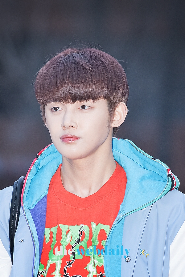 TXT 연준, KBS 2TV 음악방송 '뮤직뱅크' 출근길