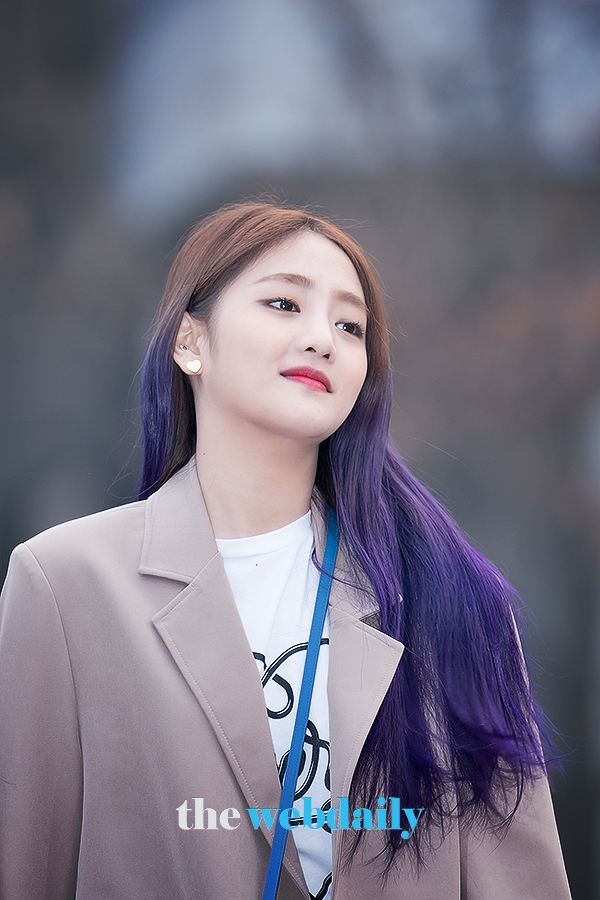 (여자)아이들 민니, KBS 2TV 음악방송 '뮤직뱅크' 출근길