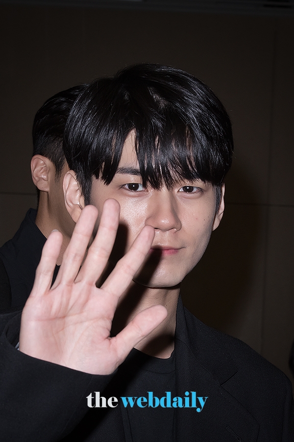 옹성우, 인천국제공항 입국 현장