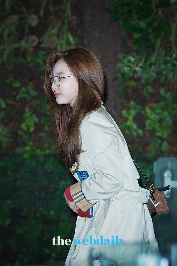 TWICE (트와이스) 나연, 김포국제공항 출국 현장