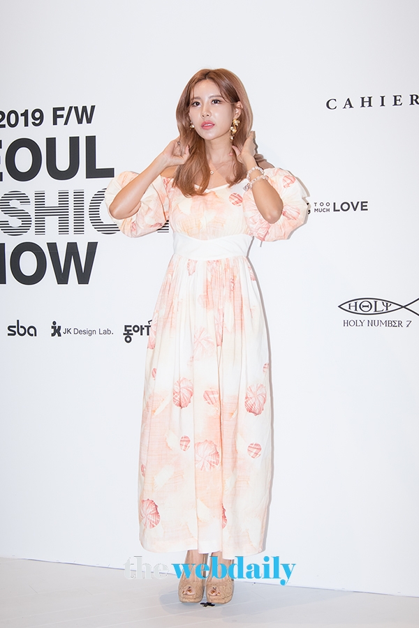 큐리, 19FW 하이서울패션쇼 블리다 패션쇼 행사 현장