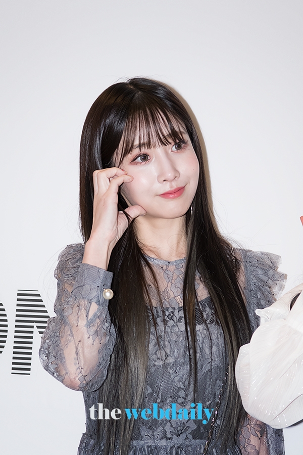 러블리즈 유지애, 19FW 하이서울패션쇼 쏘리투머치러브 패션쇼 행사 현장