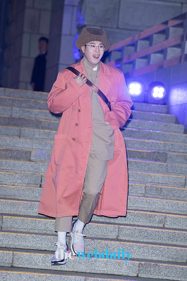 피오, 아디다스 ‘2019 PEACE Collection’ 포토월 행사 현장