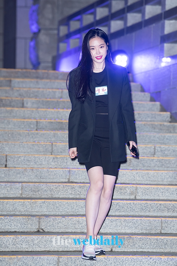 손나은, 아디다스 ‘2019 PEACE Collection’ 포토월 행사 현장