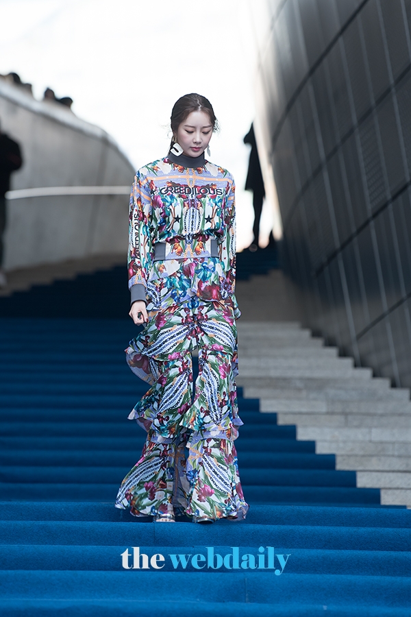 수빈, 2019 F/W 서울패션위크 그리디어스 패션쇼 행사 현장