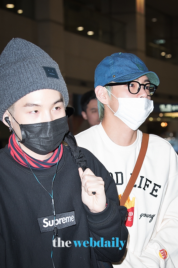 방탄소년단(BTS) 슈가-뷔, 인천국제공항 입국 현장