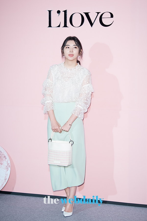 권소현, 코스메틱 엘러브 런칭 행사 현장