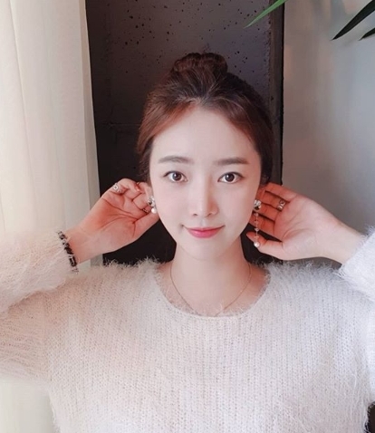 배슬기, 족발먹방 유튜버로도 활약 중...화이트데이엔 곱창