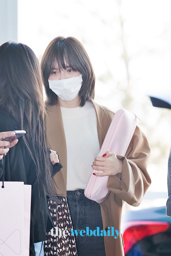 레드벨벳(RedVelvet) 웬디, 인천국제공항 출국 현장