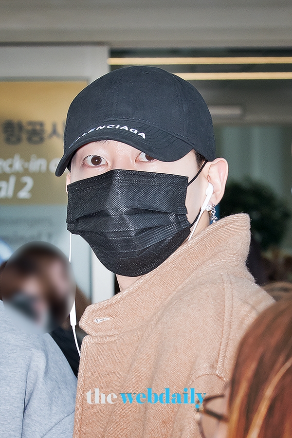 슈퍼주니어 은혁, 인천국제공항 출국 현장