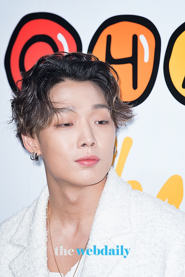 아이콘 바비, 샤넬 포토월 행사 현장