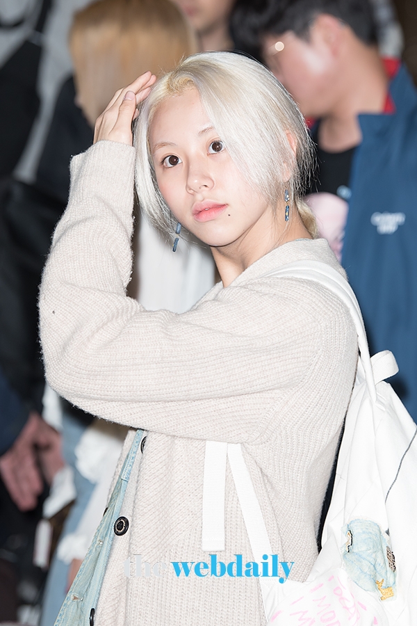 TWICE(트와이스) 채영, 김포국제공항 출국 현장