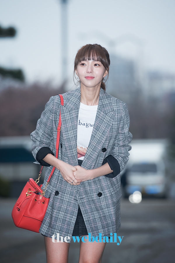 채수빈, 해피투게더4 녹화 출근길