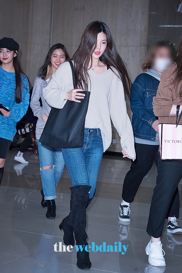 ITZY (있지) 예지, 김포국제공항 입국 현장