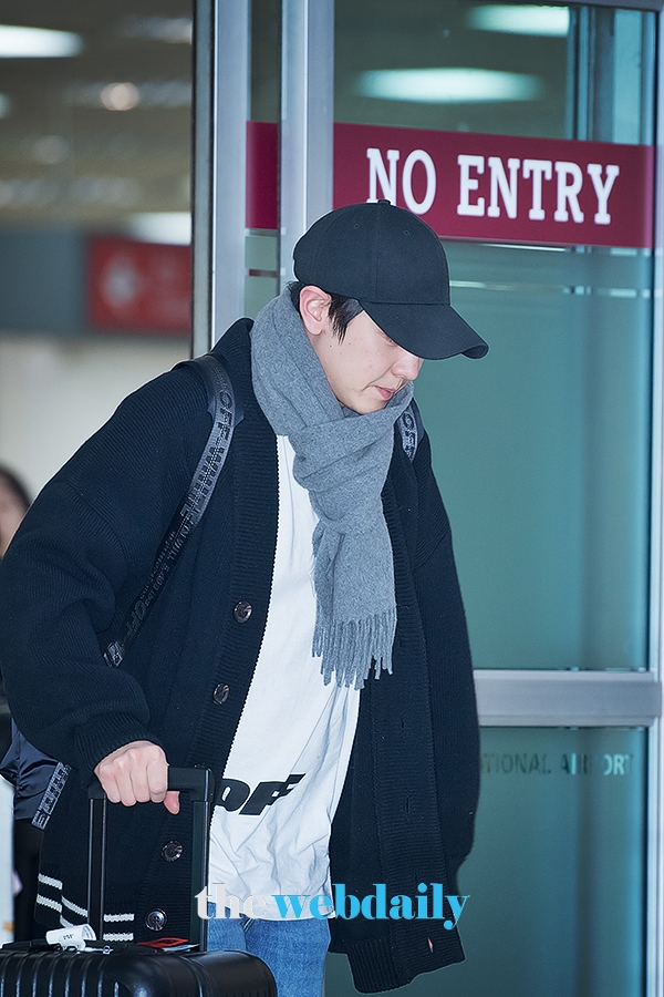 엑소(EXO) 찬열, 김포국제공항 입국 현장
