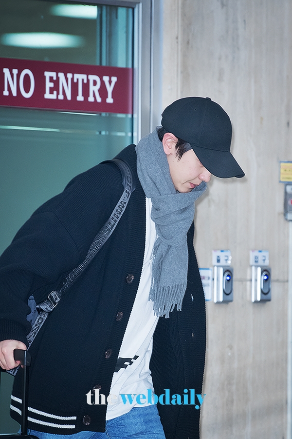 엑소(EXO) 찬열, 김포국제공항 입국 현장