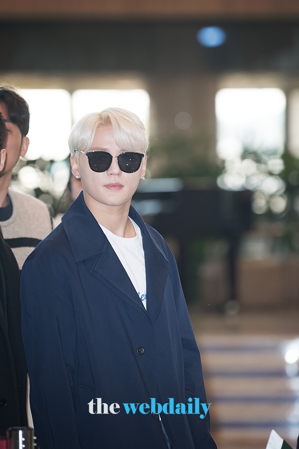 김준수, 김포국제공항 출국 현장