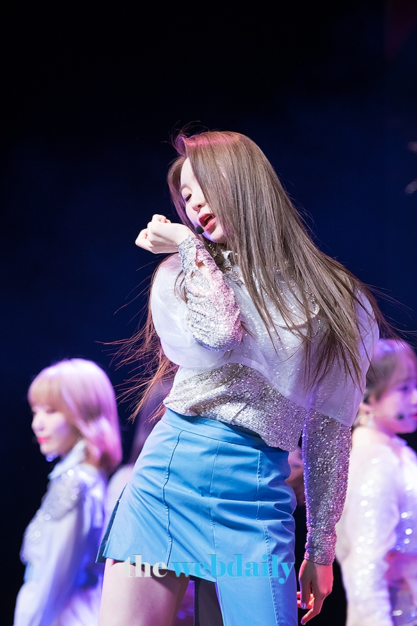 아이즈원(IZONE) 이채연, 'HEART*IZ' 쇼케이스 현장