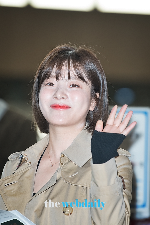 벤, 김포국제공항 출국 현장